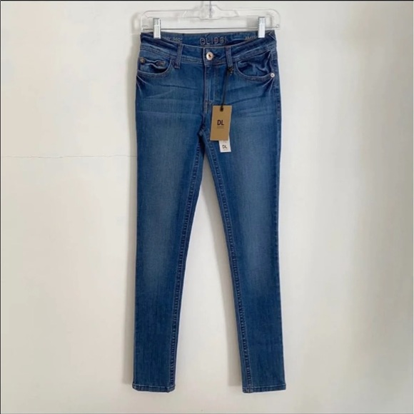 DL1961 Amanda Skinny Jean in Madison NWT 24 - Picture 3 of 12